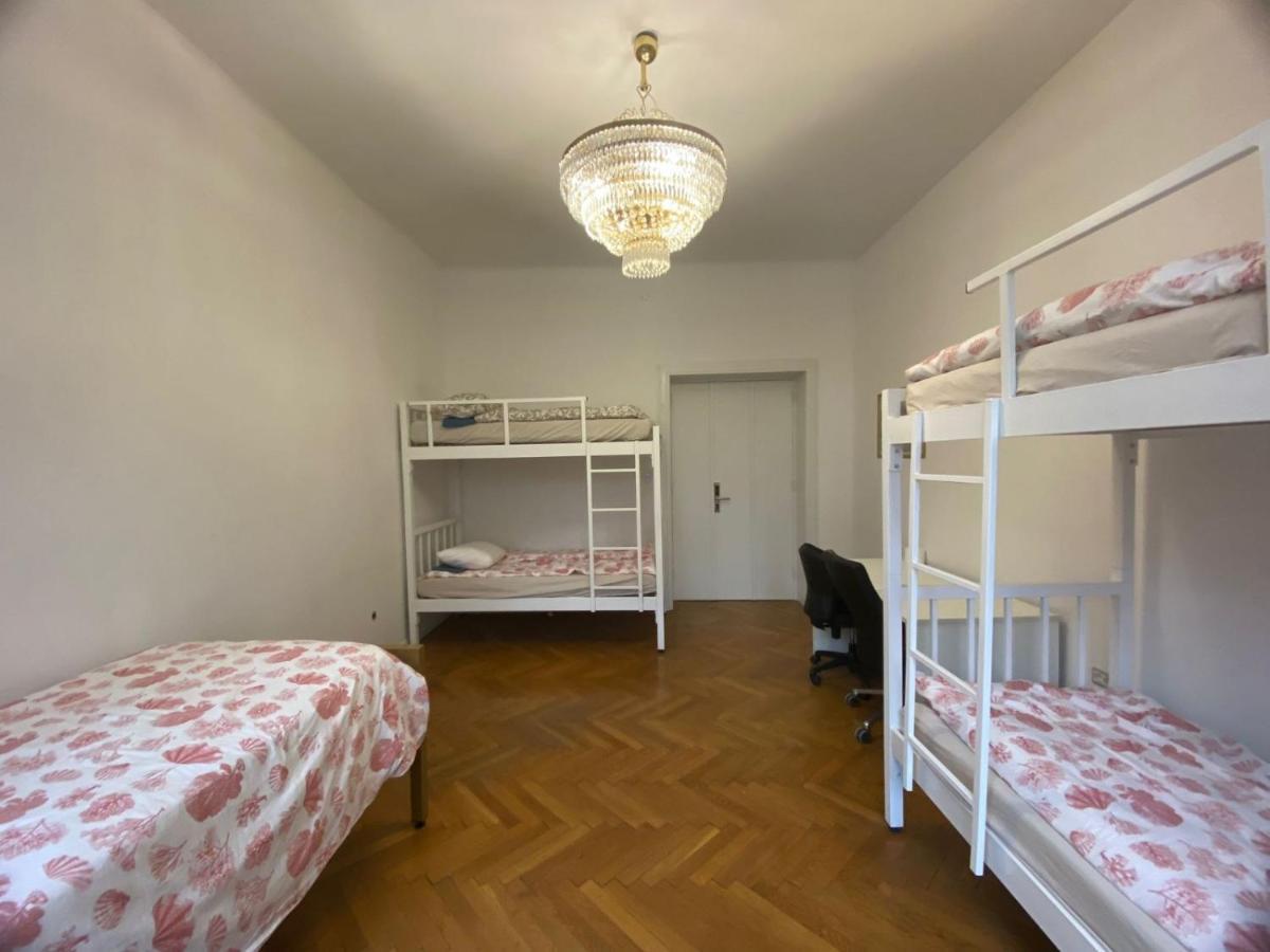 Rooms Miklosiceva Lublaň Exteriér fotografie