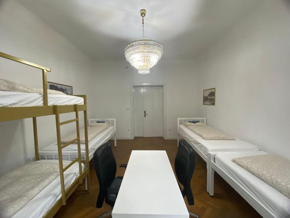 Rooms Miklosiceva Lublaň Exteriér fotografie
