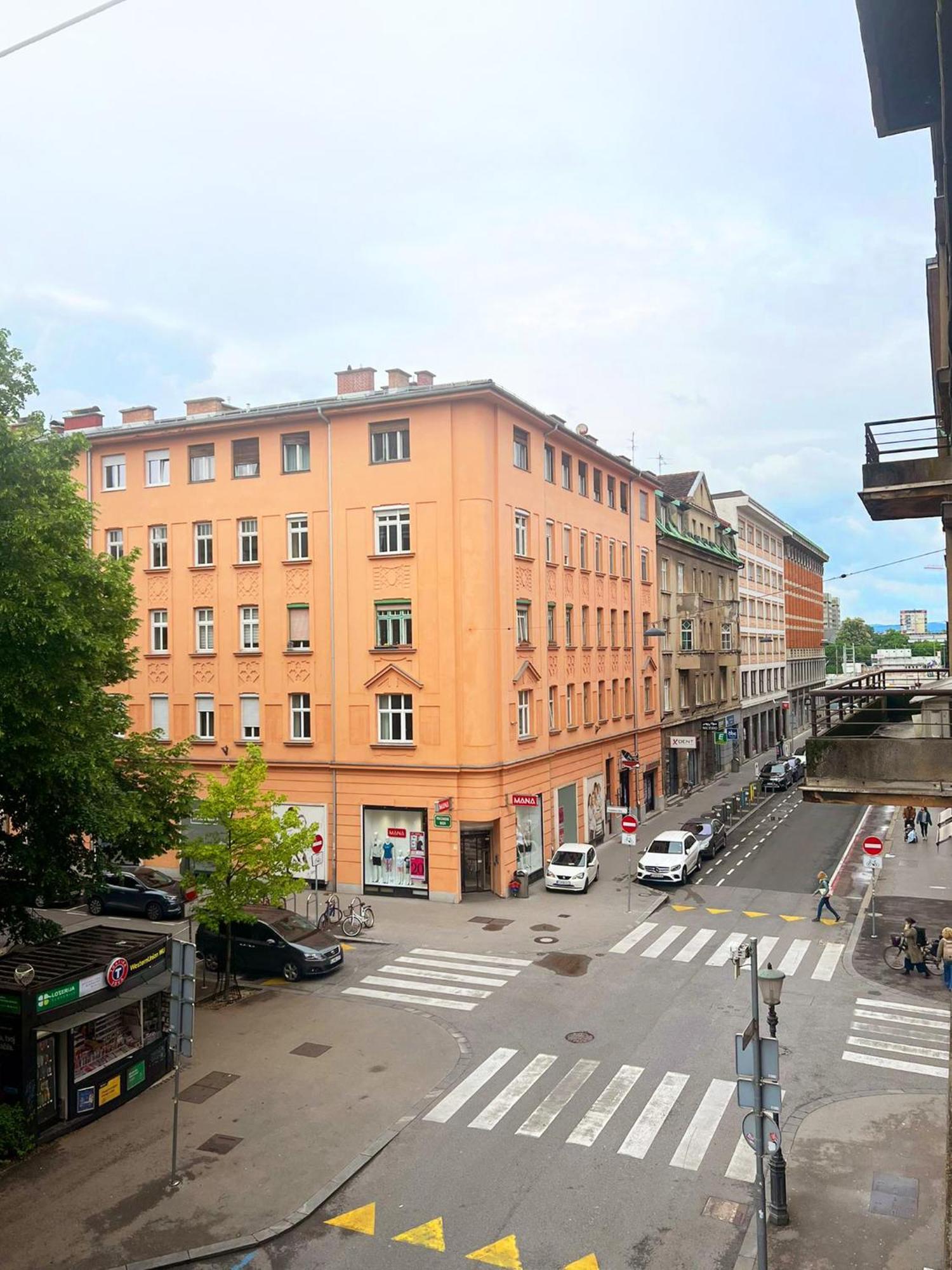Rooms Miklosiceva Lublaň Exteriér fotografie